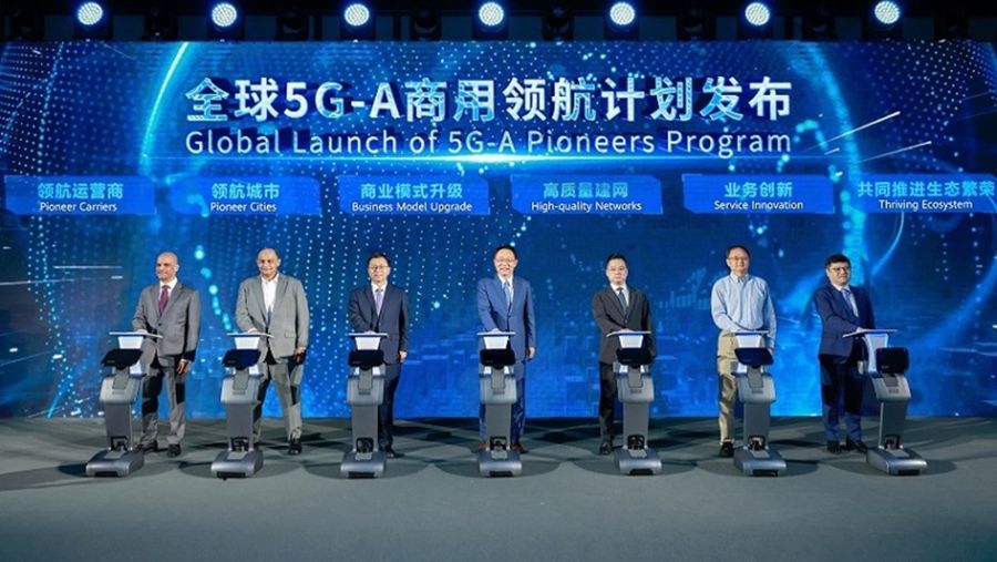 Huawei Showcases 5G-Advanced and AI Integration at MWC Shanghai 2024