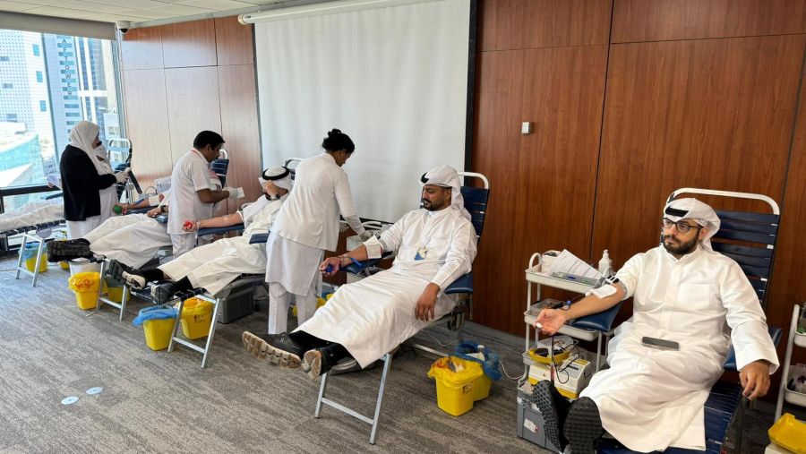 KIB يختتم حملته السنوية للتبرّع بالدم بالتعاون مع بنك الدم المركزي الكويتي