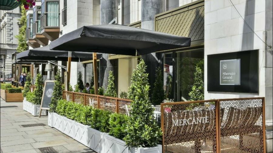 Indulge in a Personal Shopping Experience at Fortnum & Mason and Enjoy Traditional Emirati Delights in the Heart of London