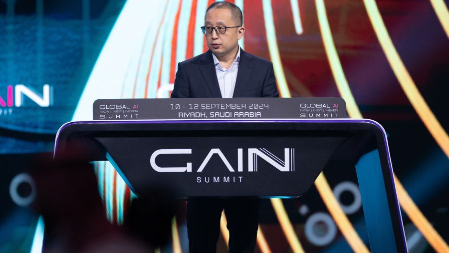 Huawei Cloud demonstrating AI for Industries Strategy to Solve Real-world problems during Global AI Summit in Riyadh