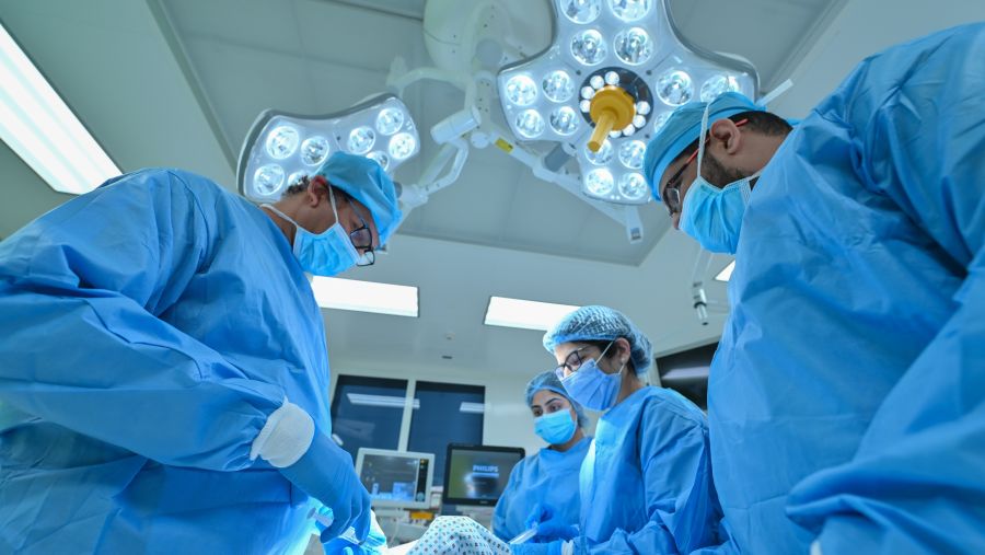 مركز أبوظبي للخلايا الجذعية ومدينة برجيل الطبية يتعاونان لتعزيز أبوظبي مركزاً عالمياً لزراعة نخاع العظم والطب التجديدي