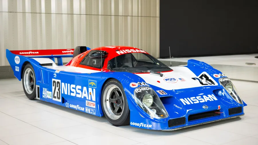 نيسان تحتفل بذكرى مرور 40 عاماً على إطلاق "نيسمو"