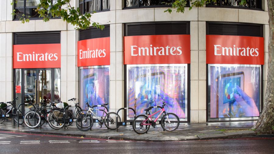 طيران الإمارات