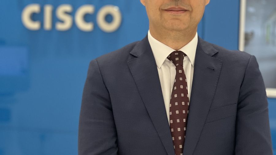 عبد الإله النجاري، مدير عام لشركة سيسكو في منطقة الخليج والمشرق العربي
