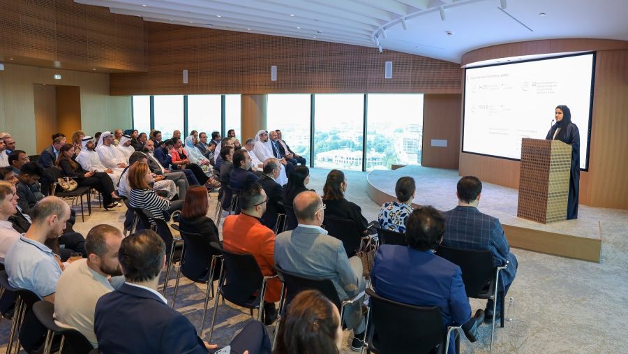 غرفة تجارة دبي تناقش مبادرات دعم القطاع الخاص خلال الاجتماع الفصلي الثالث لمجموعات ومجالس الأعمال 