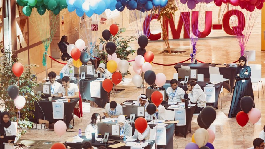  كارنيجي ميلون تستضيف أكبر مسابقة للبرمجة الجامعية في تاريخها