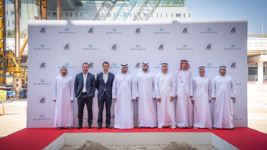 الدار ومبادلة تدشّنان برجين تجاريين في جزيرة المارية   