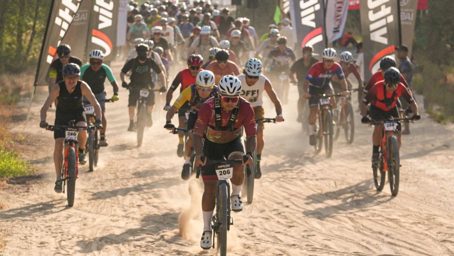 سباق الدراجات الهوائية الجبلية