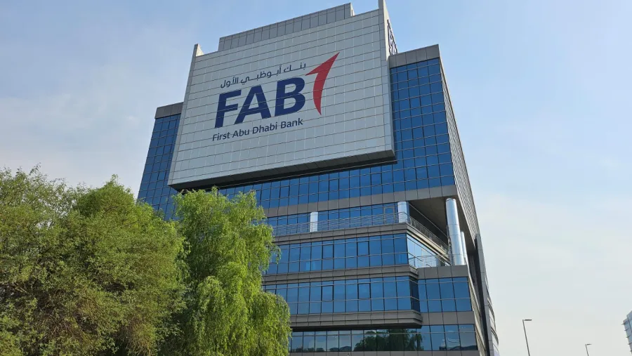 بنك أبوظبي الأول يحصل على الموافقة المبدئية من وزارة الموارد البشرية والتوطين وهيئة الأوراق المالية والسلع للمشاركة في إطلاق خدمات صناديق بنك أبوظبي الأول لمكافأة نهاية الخدمة