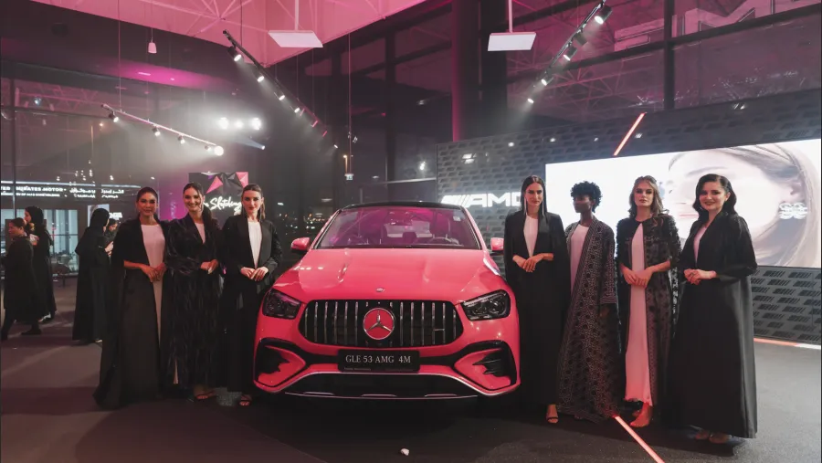 Louzan and Mercedes-Benz Unveil Exclusive Abaya Fashion Show in Al Ain, Merging Heritage and Elegance in an Iconic Collaboration