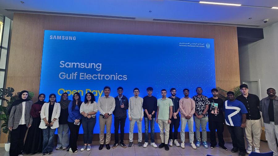 سامسونج تُلهم قادة التكنولوجيا المستقبليين في اليوم المفتوح الأول لسامسونج جلف