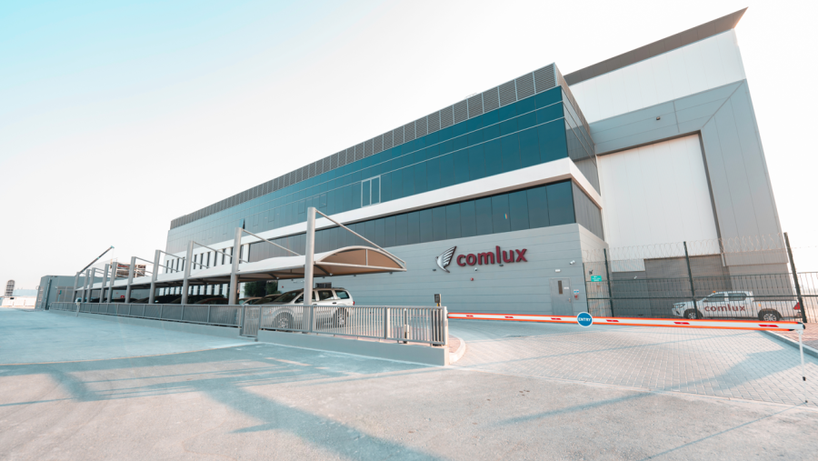 مشروع محمد بن راشد للطيران يدشّن منشأة "كوملوكس" في دبي الجنوب