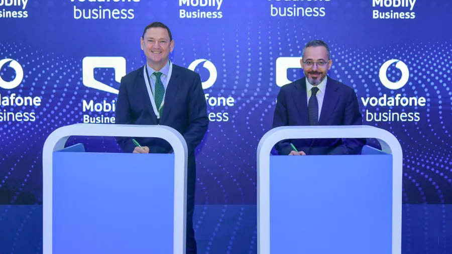 موبايلي توقع اتفاقية تعاون مع "Vodafone Business IoT" لتوفير خدمات متقدمة في الاتصال وإنترنت الأشياء
