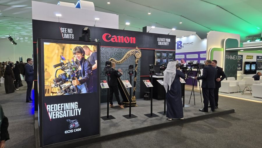  Canon Debuts Trailblazing Imaging Solutions at FOMEX 2025