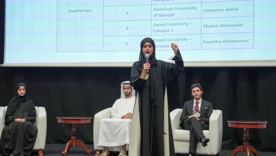 جامعة أبوظبي تستضيف مسابقتين في الخطابة والفصاحة لتعزيز مهارات قادة المستقبل من طلبة المدارس والجامعات