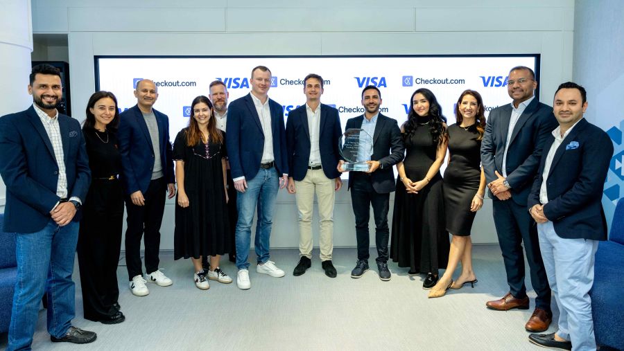  تطلق خدمة "الدفع المباشر إلى البطاقة" عبر منصة Visa Direct