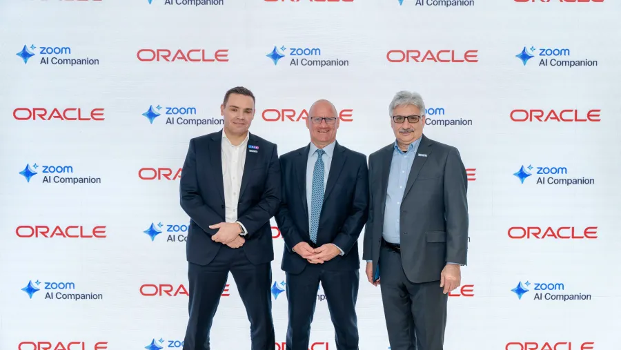 ]منصة " Zoom " تستخدم خدمة البنية التحتية من Oracle Cloud لتعزيز منصتها التي تعمل على الذكاء الاصطناعي أولاً في السعودية