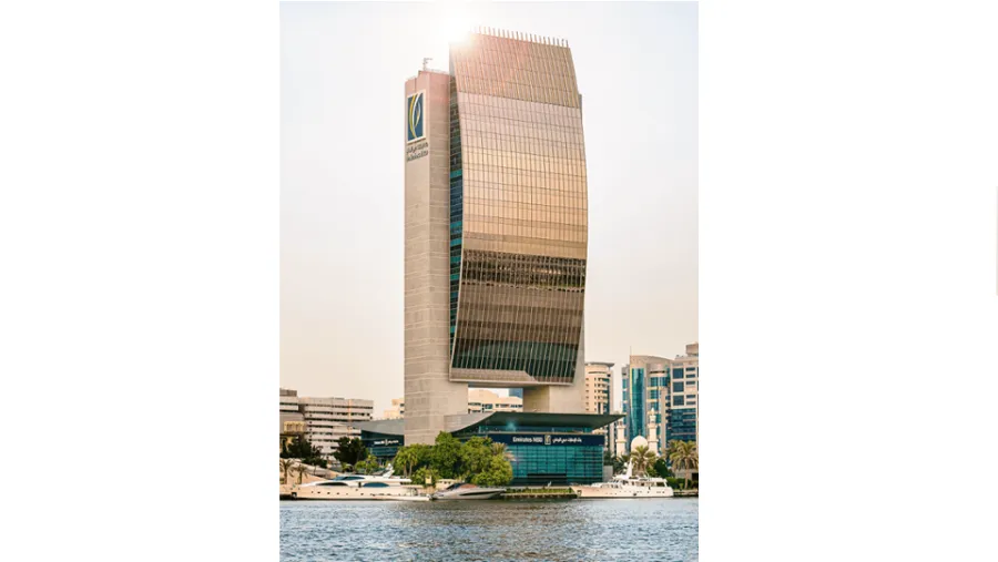 "بنك الإمارات دبي الوطني" أول بنك في المنطقة ينشر تقريراً مستقلاً وفق معياري الاستدامة 1 و2 الصادرين عن مجلس المعايير الدولية للاستدامة