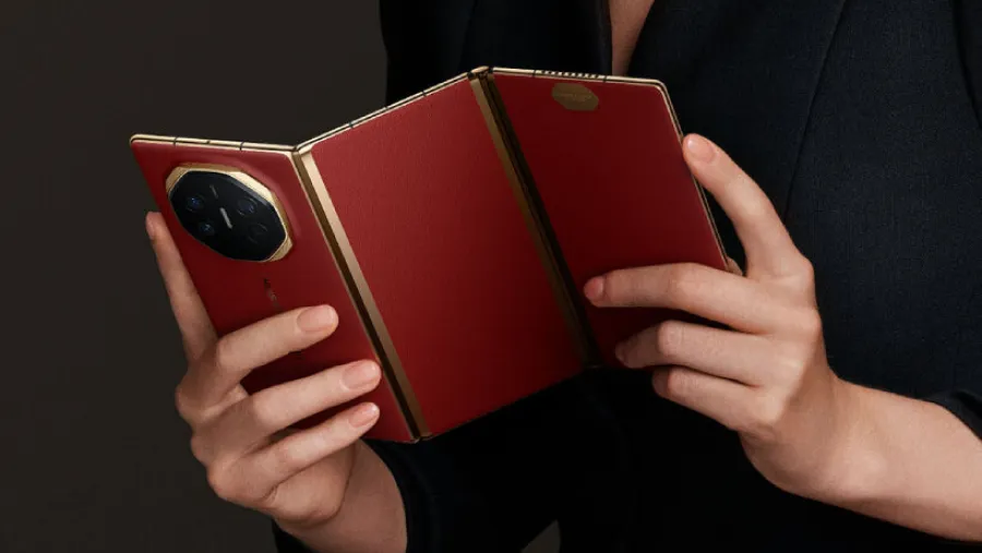 Making the World's First Tri-fold Smartphone: The Story Behind the HUAWEI Mate XT