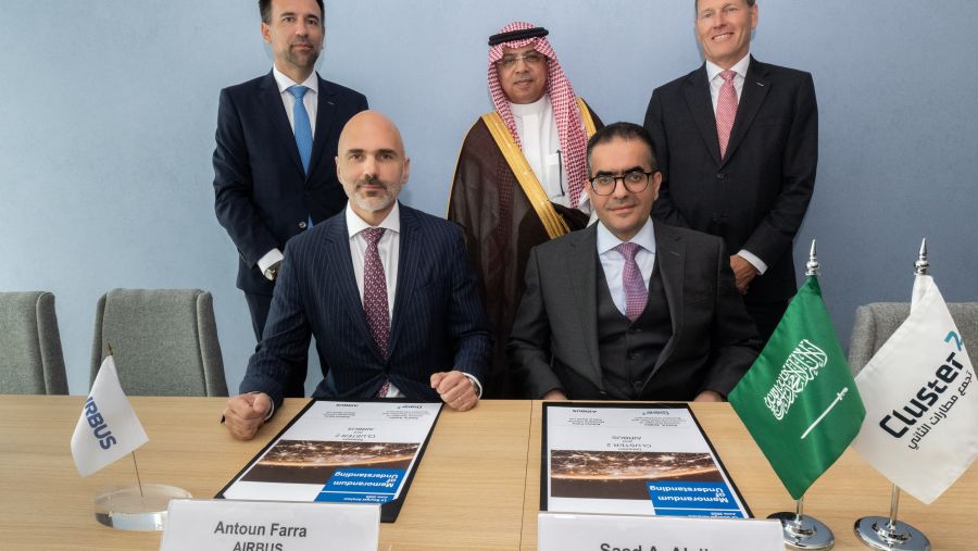 Cluster 2 signs an agreement to advance smart airport operations in Saudi Arabia