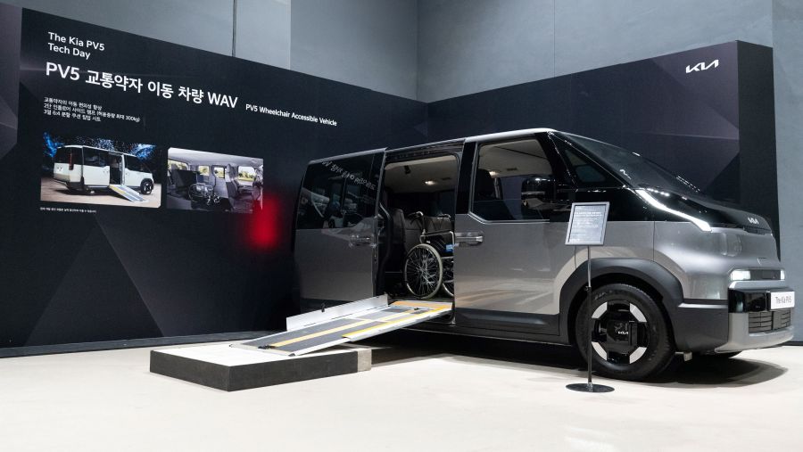 Kia PV5 Tech Day: Technology for Limitless Mobility
