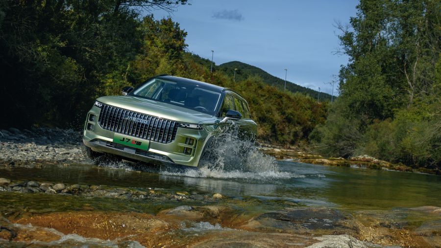 OMODA & JAECOO Showcases Global Innovation at Hong Kong Auto Show