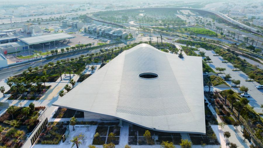 مركز ومسجد "المُجادِلة" التابع لمؤسسة قطر يحصد جائزة الابتكار في التصميم المعماري