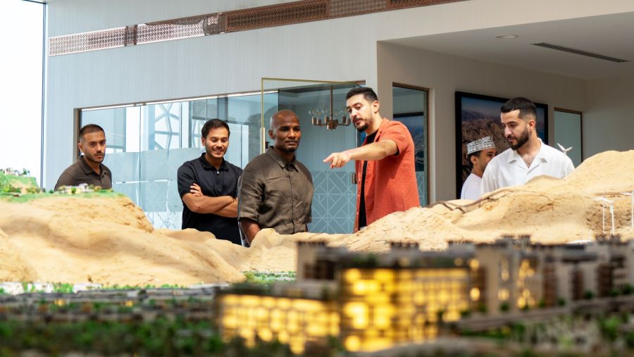 Football Legend Florent Malouda Visits the Sustainable City – Yiti