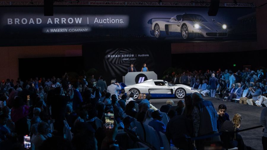 Maserati MC12 Stradale: record-selling at auction