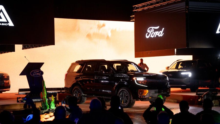 القاصد تطلق Ford Territory و Ford Expedition الجديدتين في العراق