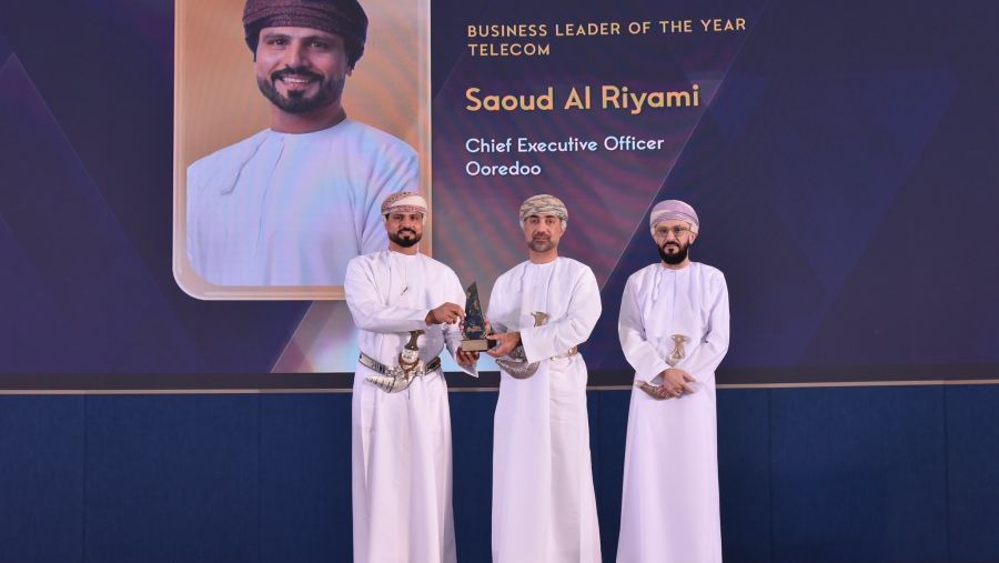 Saoud Al Riyami Named Business Leader of the Year – Telecom, at the Business Leadership Summit & Awards 2025