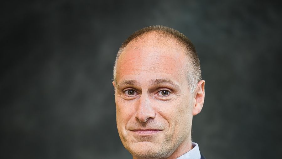 Lenovo Paves the Way for AI Innovation with Modern Data Storage Solutions and Services