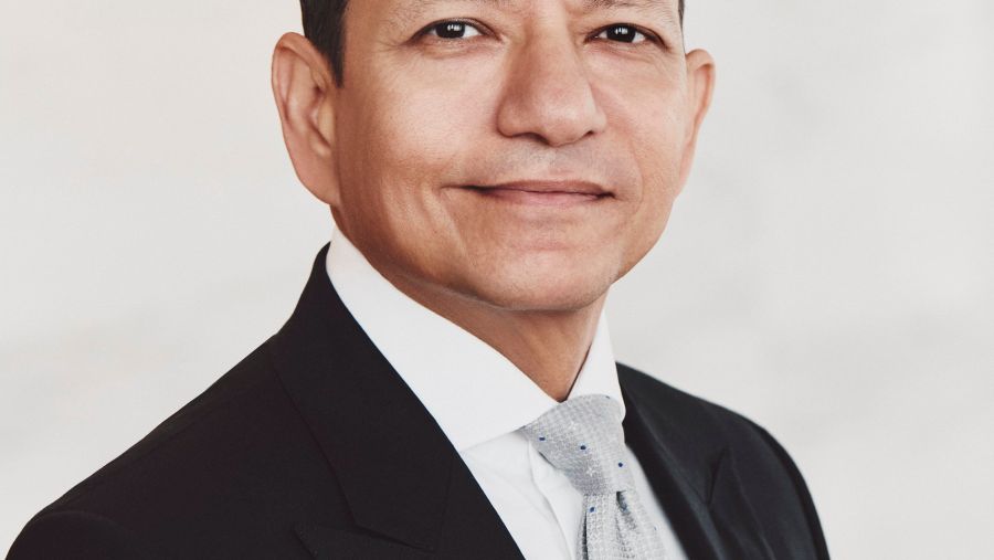 المشرق يفتتح إصدارات البنوك الإماراتية من أدوات رأس المال الثانوية لعام 2026 