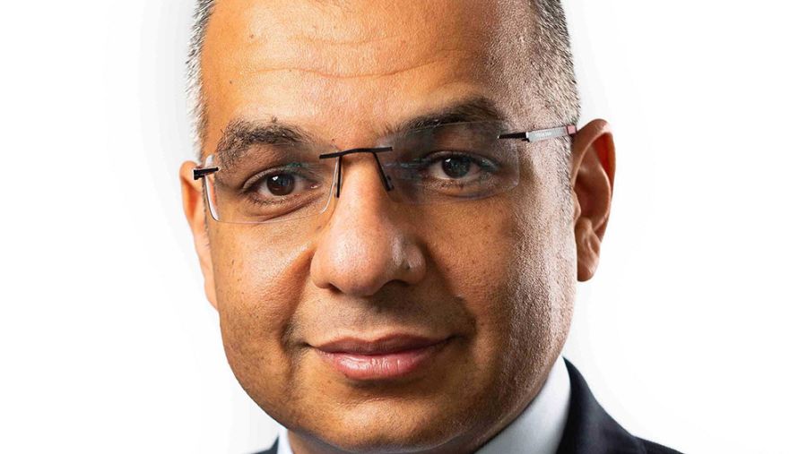 محمد عبد الباري، الرئيس التنفيذي لمجموعة "مصرف أبوظبي الإسلامي"