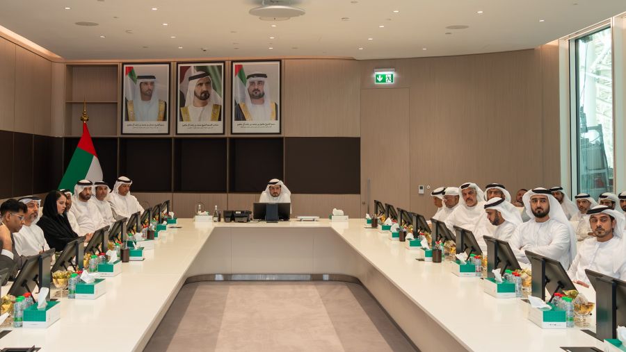 هيئة كهرباء ومياه دبي تنظم ثاني خلوة للذكاء الاصطناعي المساعد في "الشراع"، أعلى وأكبر وأذكى مبنى حكومي إيجابي الطاقة في العالم