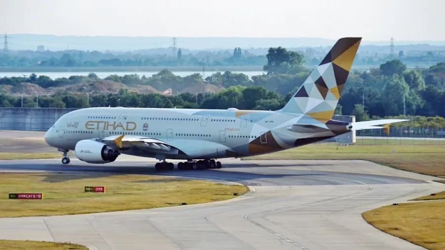  Etihad Airways Resumes Flights to Rabat and Phuket