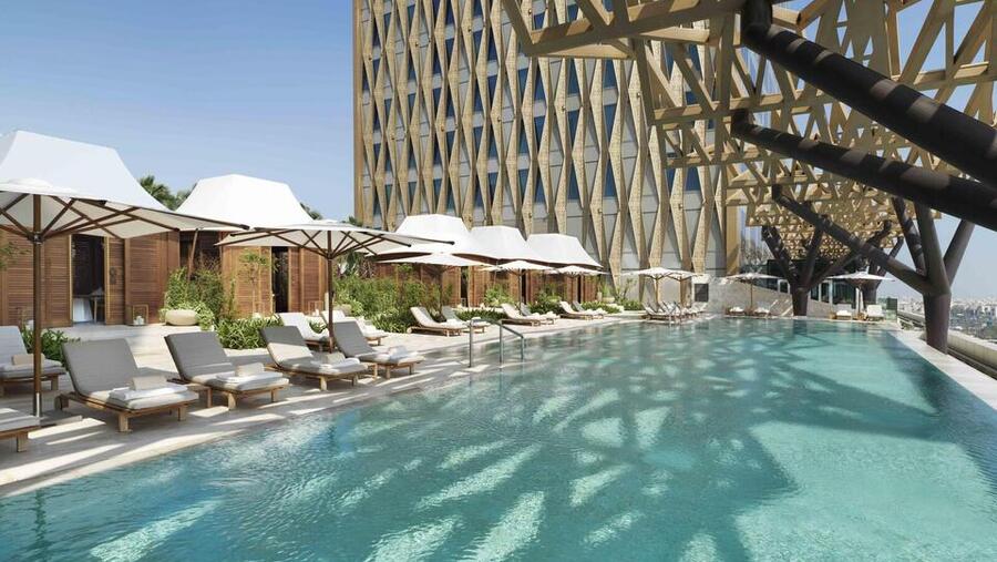 Four Seasons Hotel Kuwait at Burj Alshaya Recognized as the “Kuwait’s Leading Luxury Hotel” at the World Travel Awards