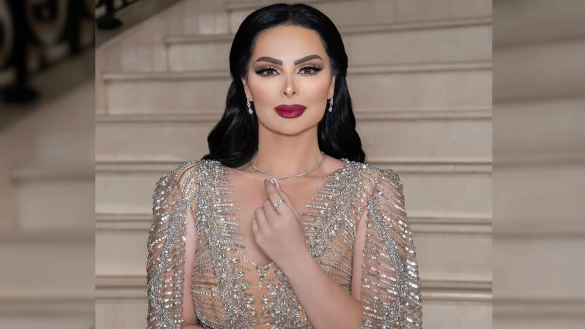 Diana Karazon chose a silver and beige dress for her concert in Jerashs southern theater Source dianakarazonw Instagram