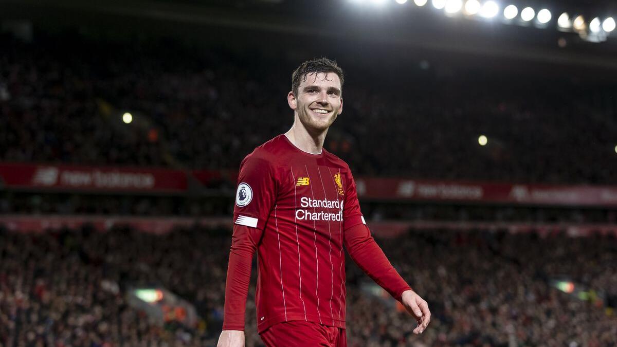 الظهير الأيسر الاسكتلندي أندي روبرتسون (ليفربول)