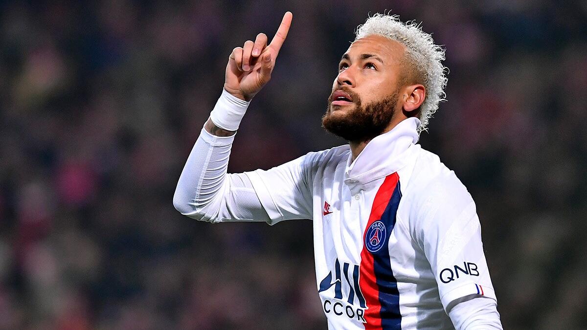 المركز الثاني: البرازيلي نيمار (باريس سان جيرمان) بقيمة 185 مليون يورو