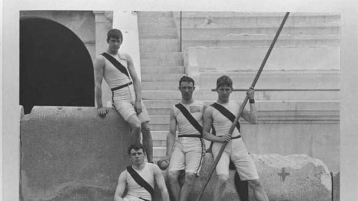 ومع نهاية الحرب العالمية الأولى، أقيمت نسخة عام 1920 من الأولمبياد بمدينة "أنتويرب" البلجيكية، لكن الصراع العالمي ألقى بظلاله على هذا الحدث الرياضي، حيث حرم كل من ألمانيا والنمسا والمجر وبلغاريا والدولة العثمانية من المشاركة بهذه النسخة.