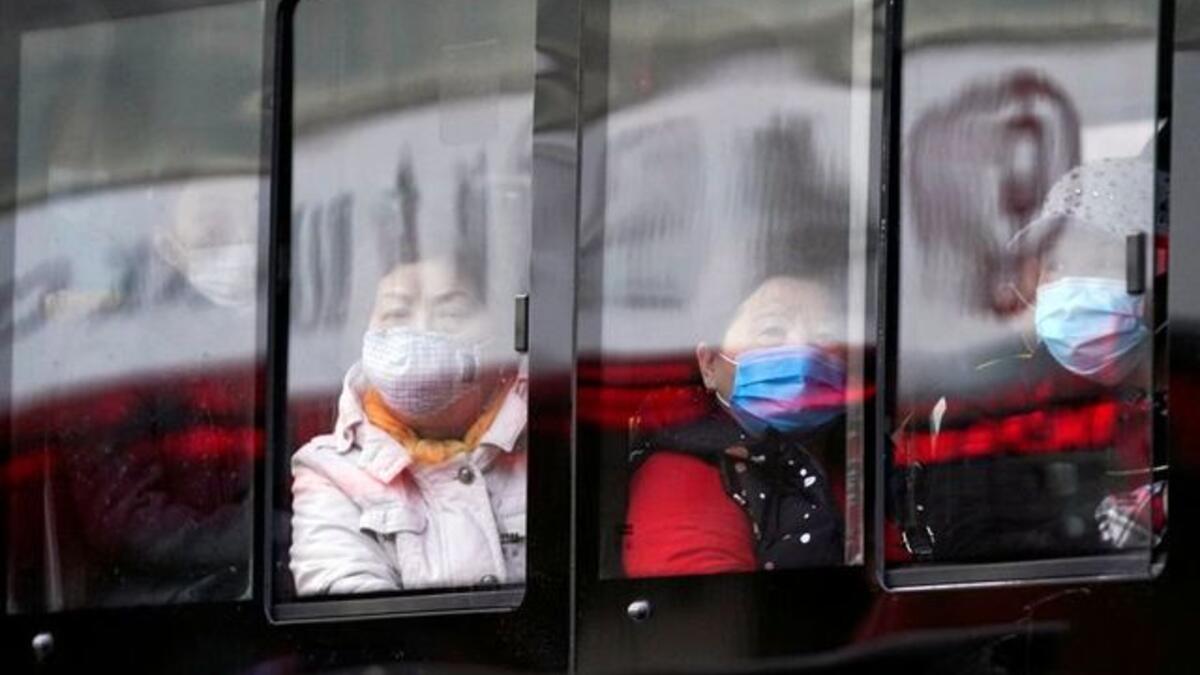 المستشار السابق للرئيس الهندي شايف مانون: يعتقد أن الفيروس سيؤثر على تغيير بعض السياسات والبروتوكولات، كما سيقوي الحكومات في مواجهة المجتمعات.