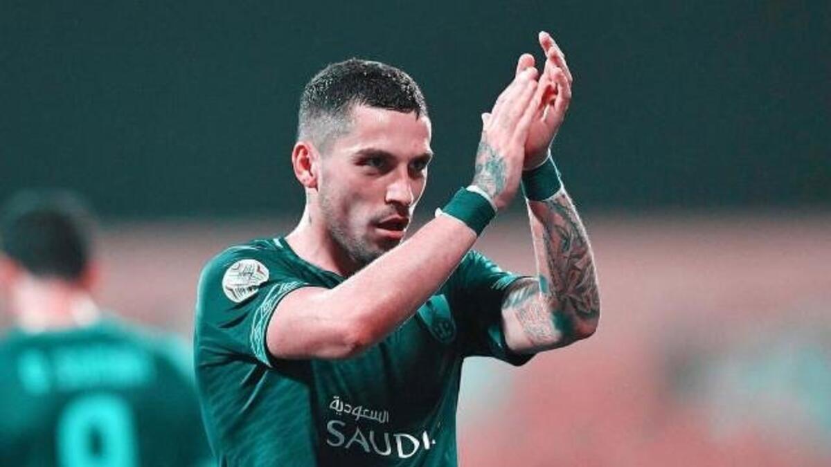 الروماني نيكولاي ستانسيو (الأهلي) بقيمة 10 ملايين يورو