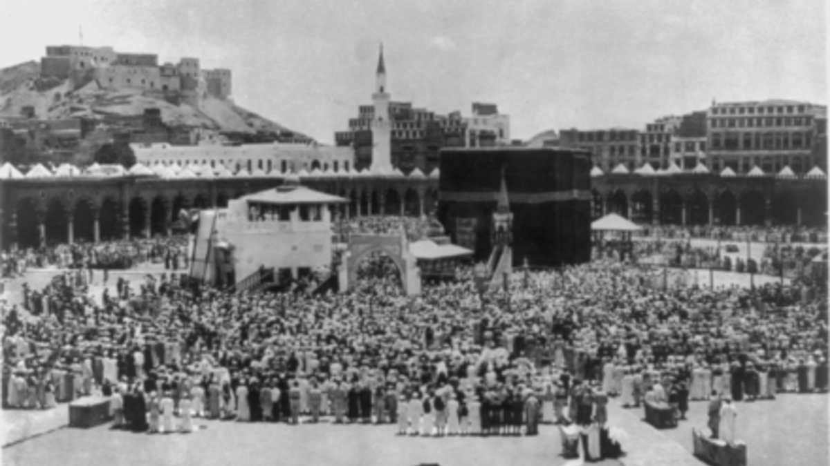 من 1846 حتى 1883م تفشى وباء الكوليرا.