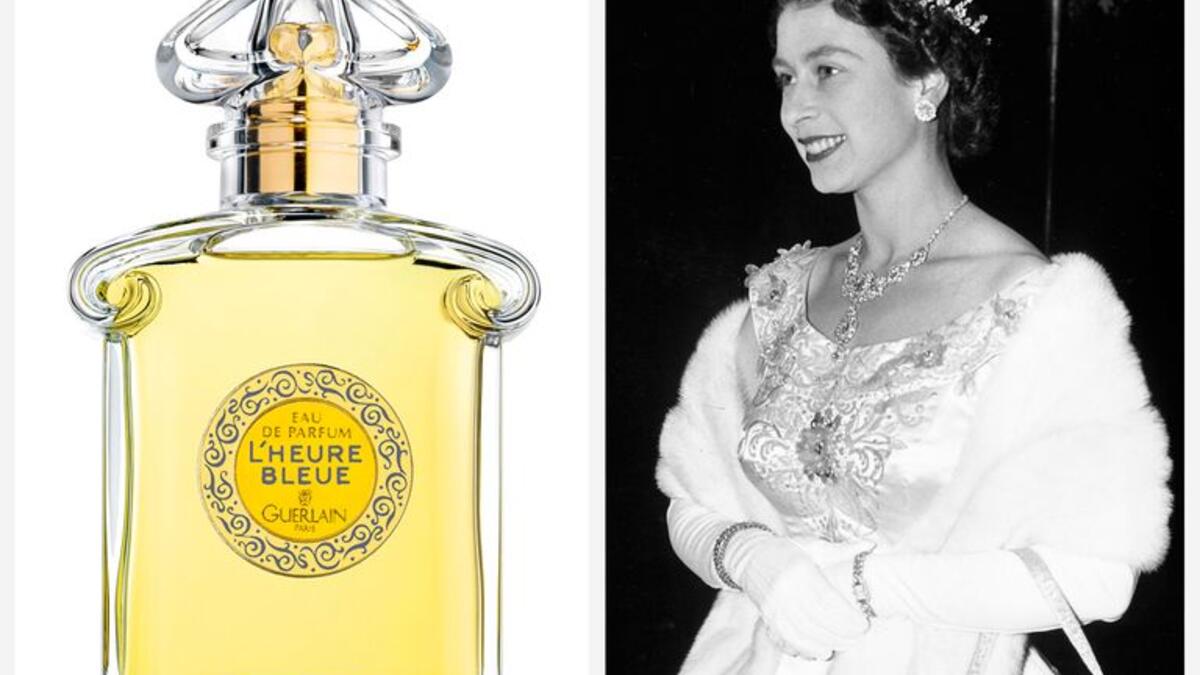 الملكة إليزابيث الثانية: كان هناك عدد من الروائح المفضلة لها ومنها: أقوى الشائعات هي White Rose من Floris ، و L’Heure Bleue من Guerlain.