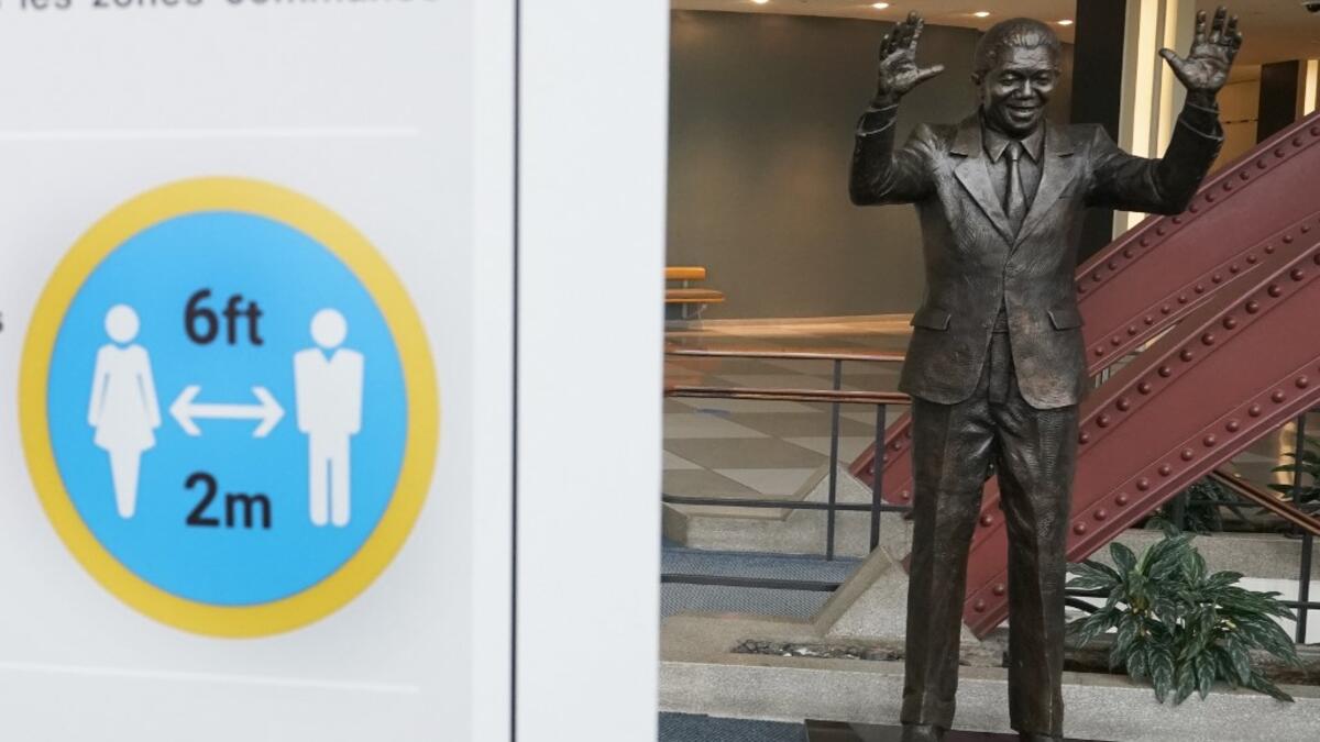 A statue of Nelson Mandela stands at an empty entrance at the United Nations September 22, 2020 during the 75th General Assembly of the United Nations which is mostly virtual due to the covid-19 pandemic in New York. UN Secretary-General Antonio Guterres urged the world to prevent a Cold War between the United States and China and halt conflicts so it can focus on the covid-19 pandemic. TIMOTHY A. CLARY / AFP
