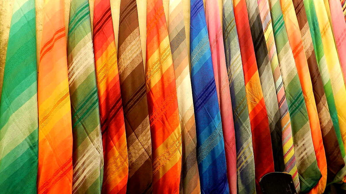 Colourful Moroccan scarves for sale in Fez's souks /Photo Ewelina Lepionko