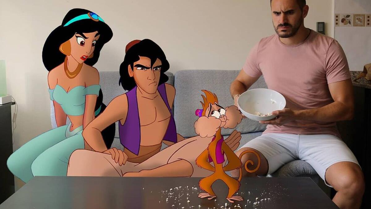 Artist Samuel MB pictures his life with Disney Charachters. (Instagram/ Samuel MB)