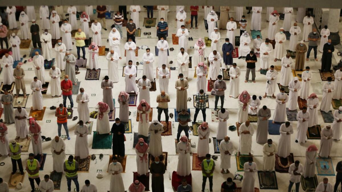 Immunised pilgrims in Mecca