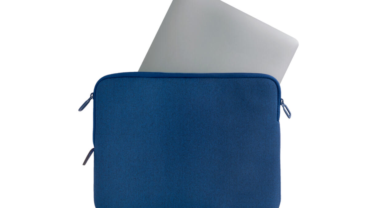 4. غطاء الحاسوب الشخصي